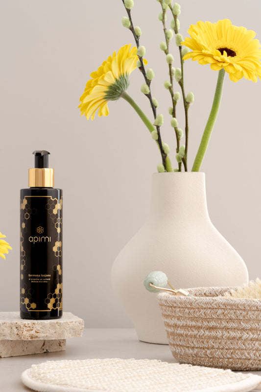 Apimi Body Lotion with Red Clover Extract-200Ml